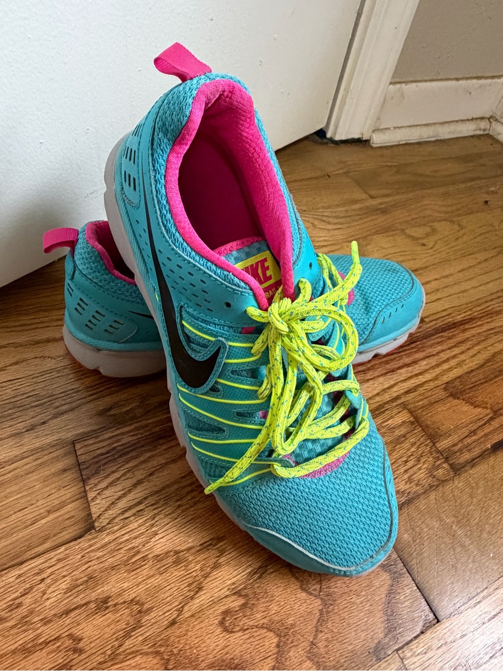 Nike Flex Trail 2 Women’s Running Shoes Size 8